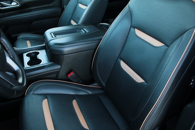 used 2023 GMC Yukon XL car, priced at $70,122