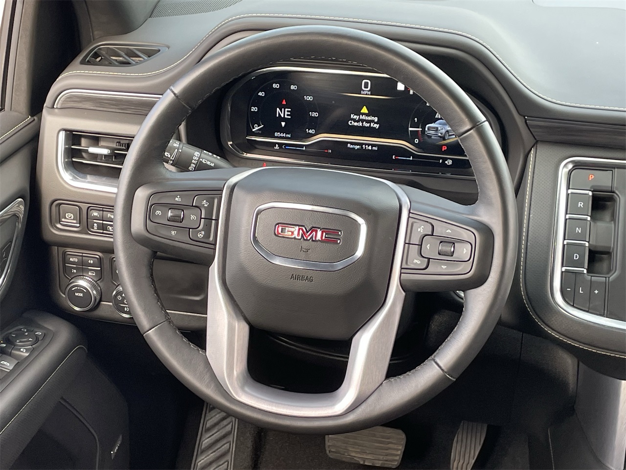 used 2022 GMC Yukon car, priced at $64,999