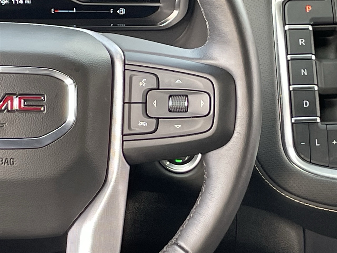 used 2022 GMC Yukon car, priced at $64,999