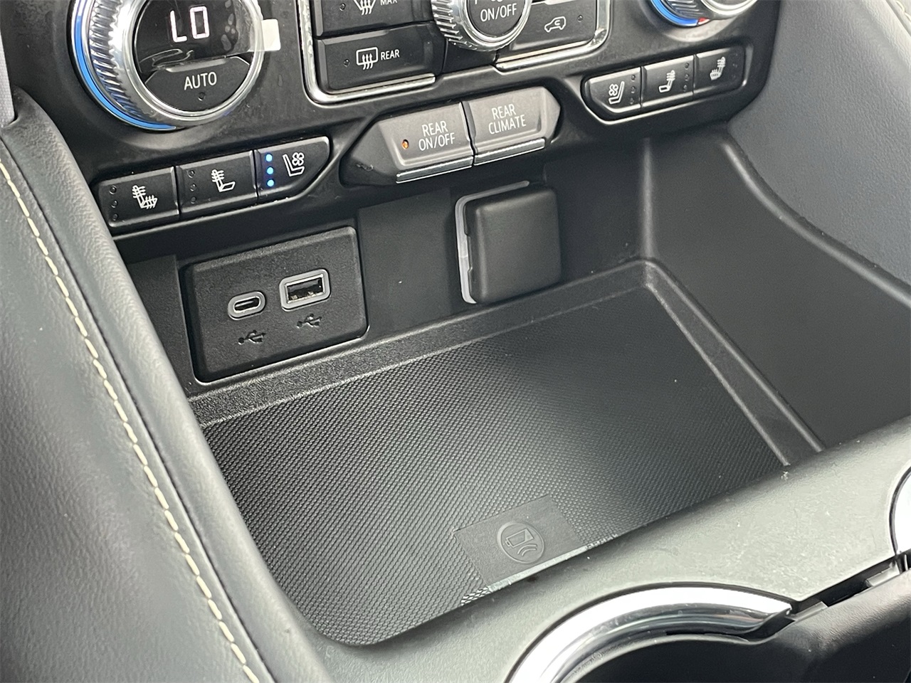 used 2022 GMC Yukon car, priced at $64,999