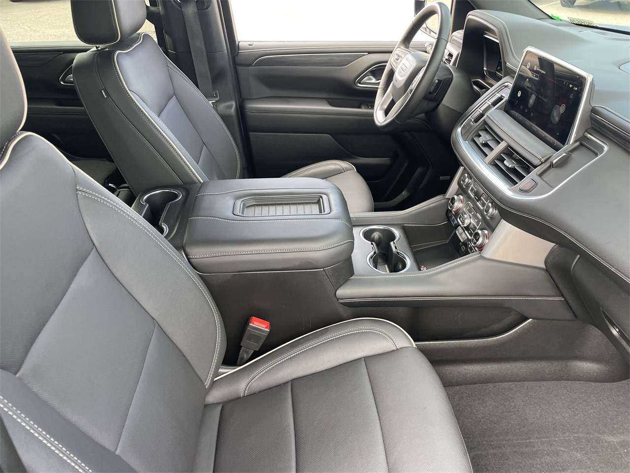 used 2022 GMC Yukon car, priced at $64,999
