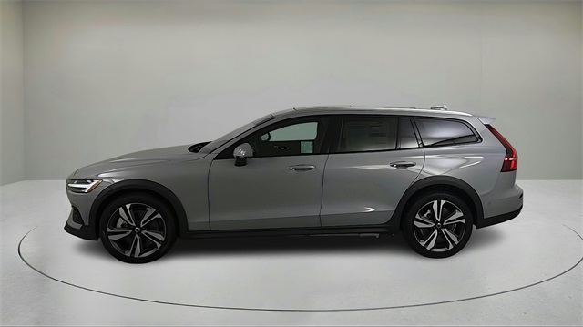 new 2026 Volvo V60 Cross Country car, priced at $57,370
