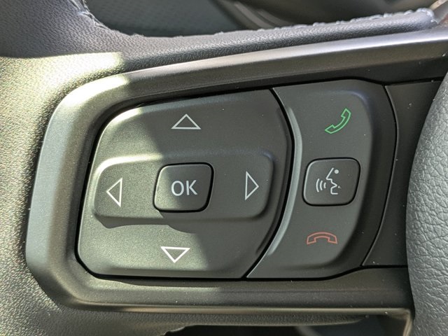 new 2025 Jeep Gladiator car, priced at $41,135