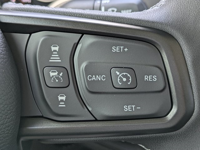 new 2025 Jeep Gladiator car, priced at $41,135