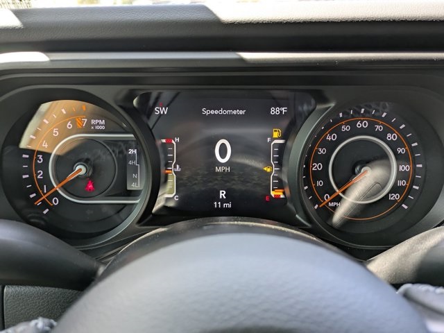 new 2025 Jeep Gladiator car, priced at $41,135