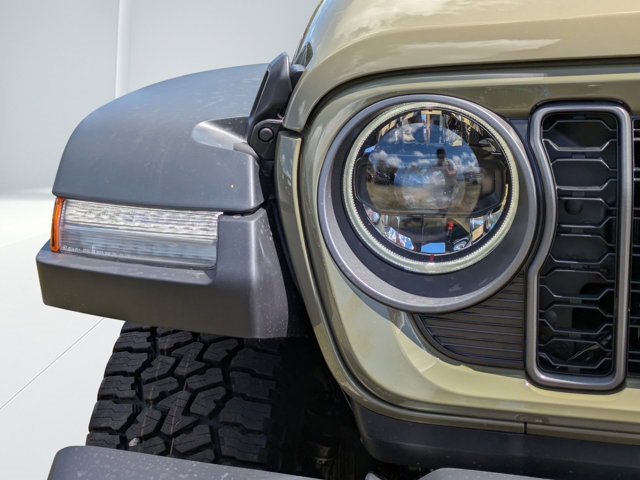 new 2025 Jeep Gladiator car, priced at $41,135