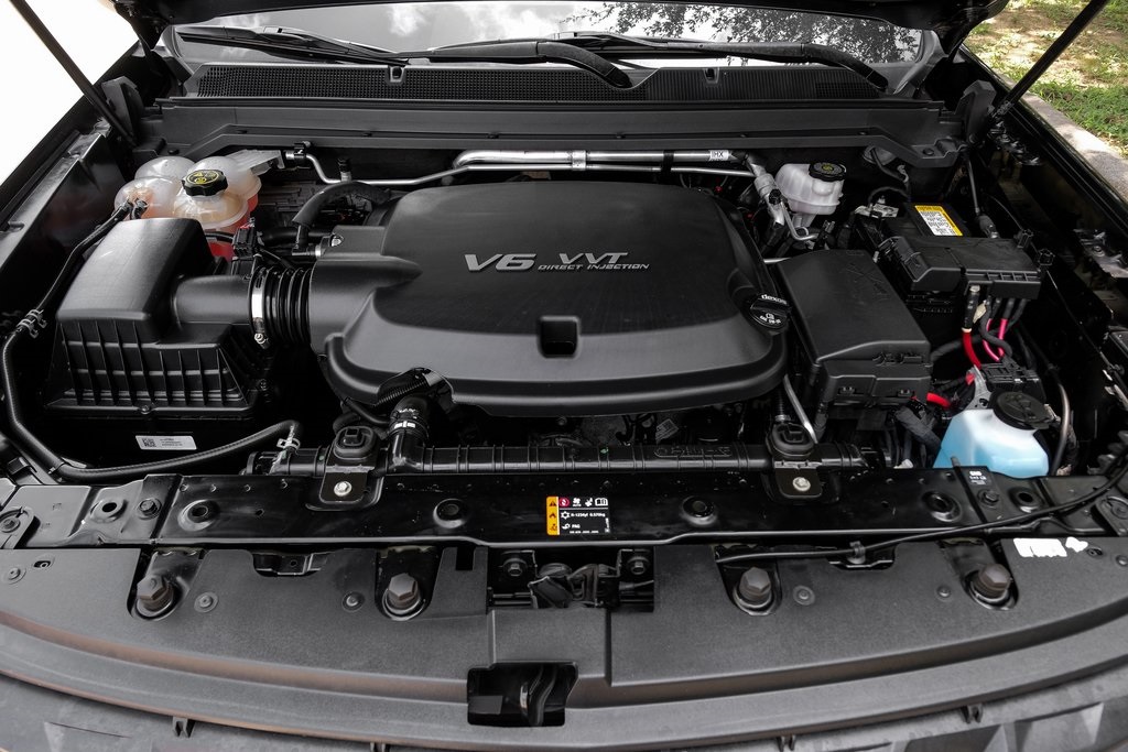 used 2022 Chevrolet Colorado car, priced at $30,159