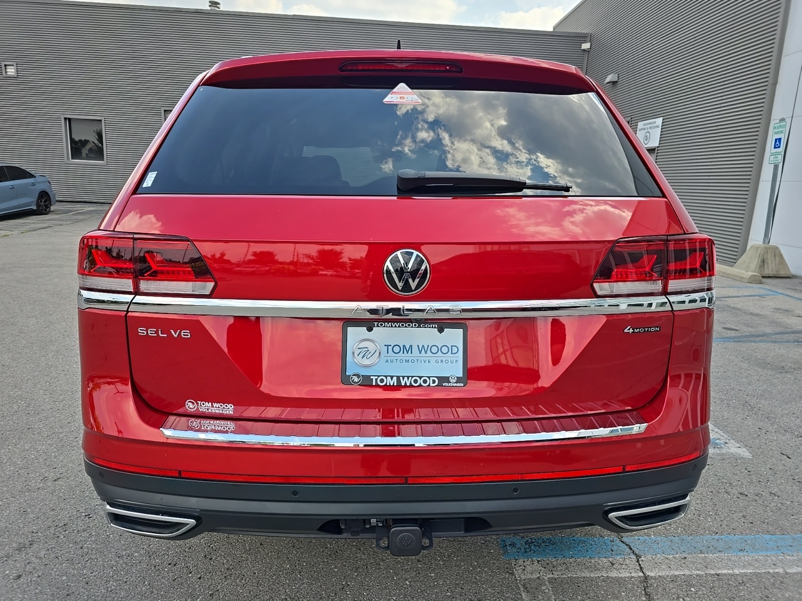 used 2023 Volkswagen Atlas car, priced at $33,300
