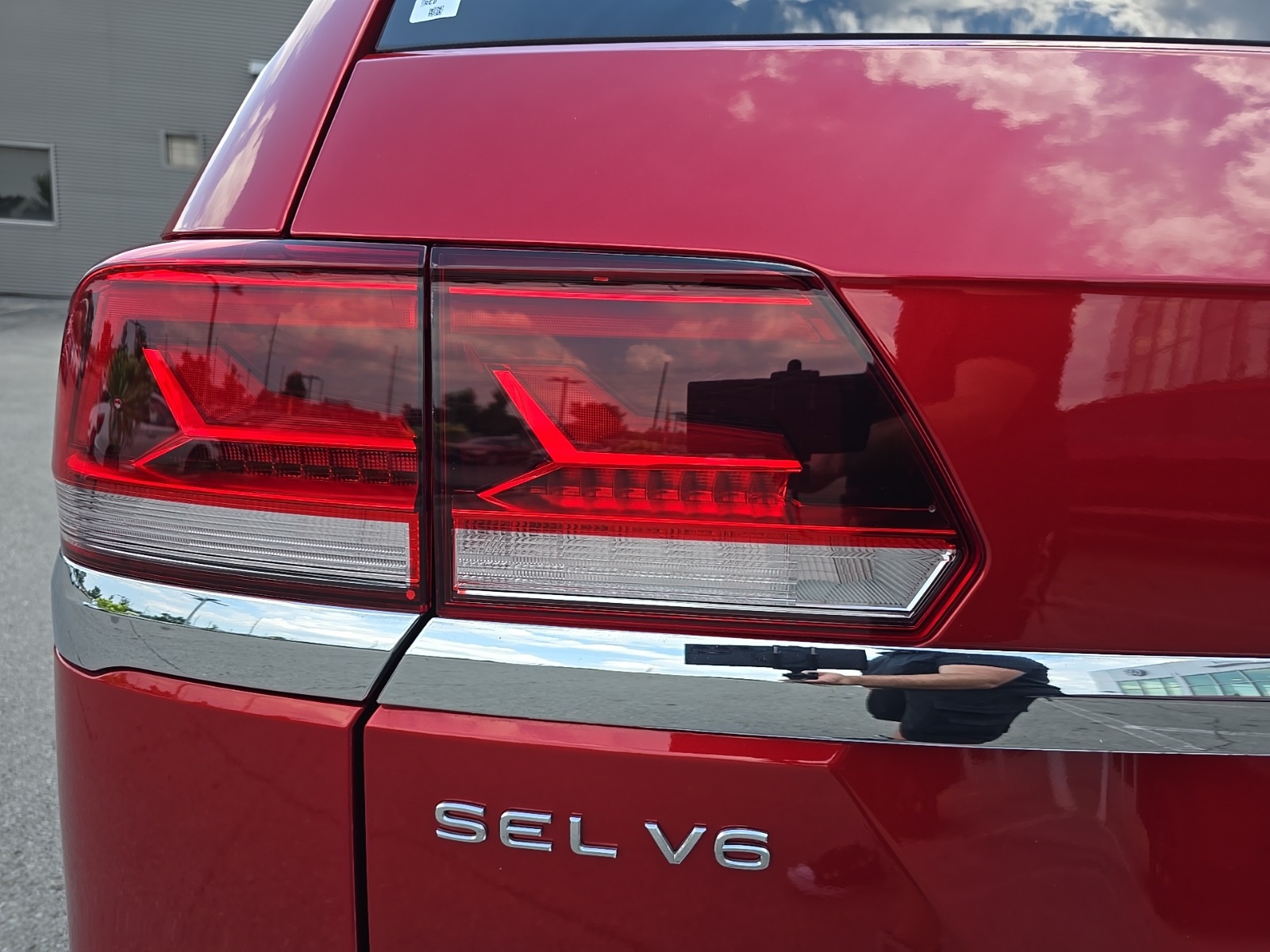 used 2023 Volkswagen Atlas car, priced at $33,300
