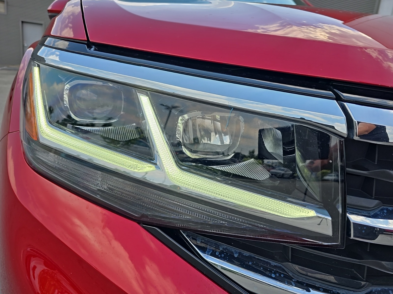 used 2023 Volkswagen Atlas car, priced at $33,300