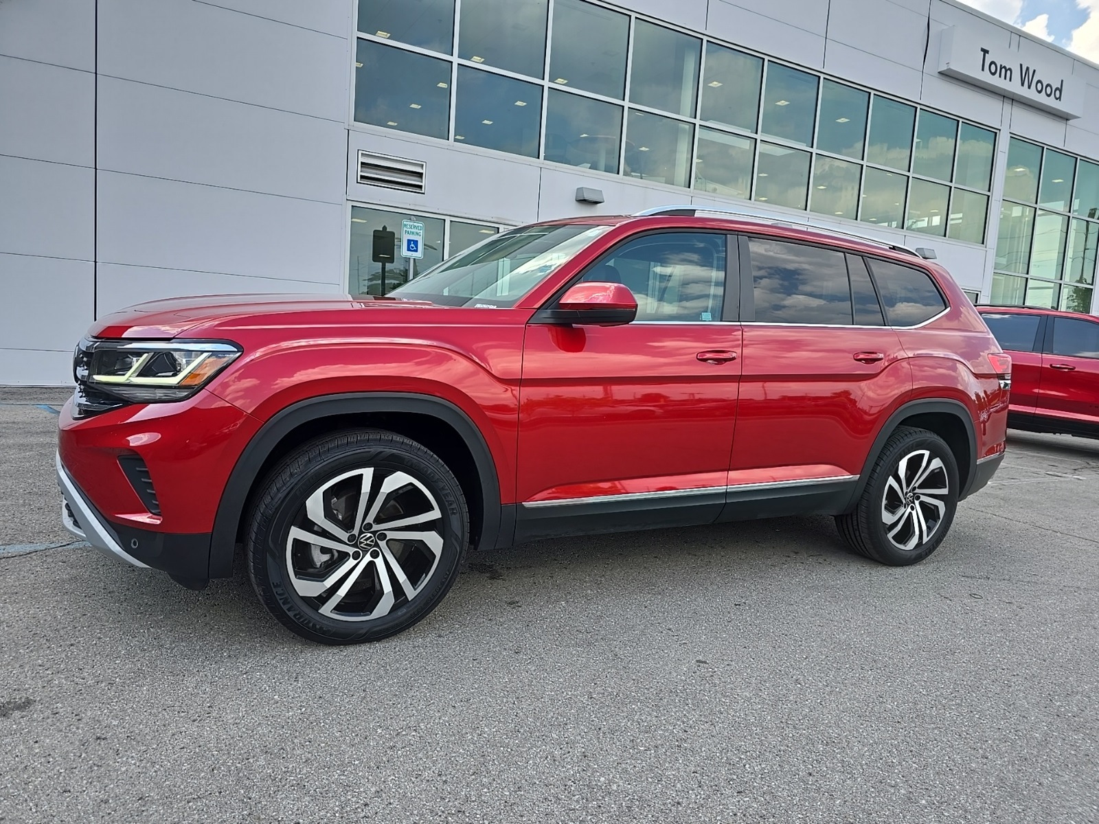 used 2023 Volkswagen Atlas car, priced at $33,300