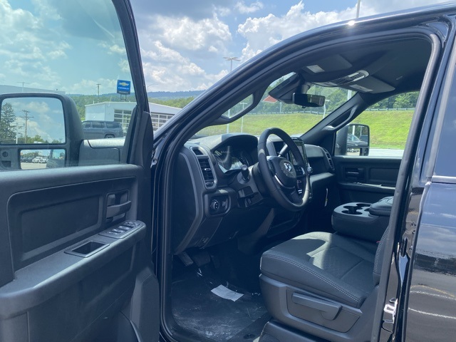 new 2025 Ram 2500 car, priced at $64,343