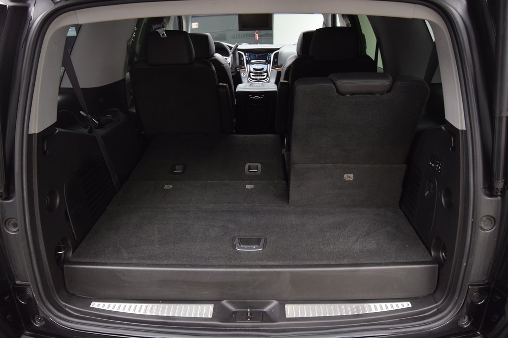 used 2015 Cadillac Escalade car, priced at $25,950