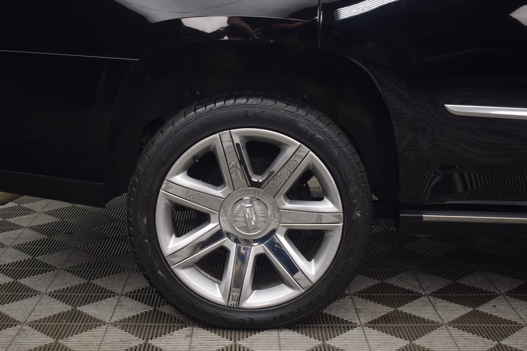 used 2015 Cadillac Escalade car, priced at $25,950