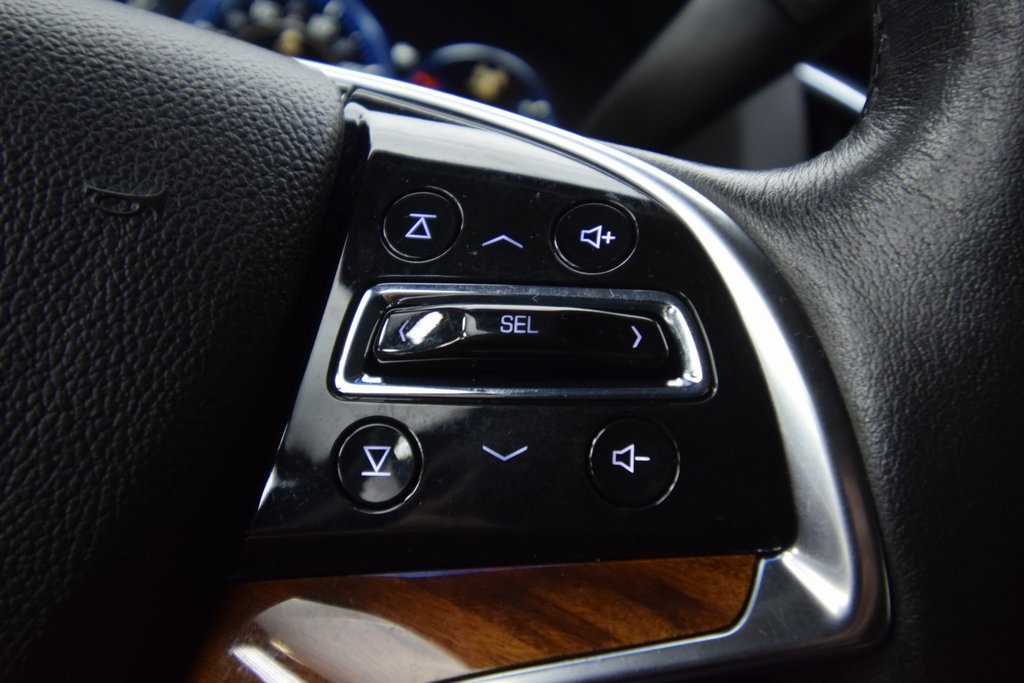 used 2015 Cadillac Escalade car, priced at $25,950