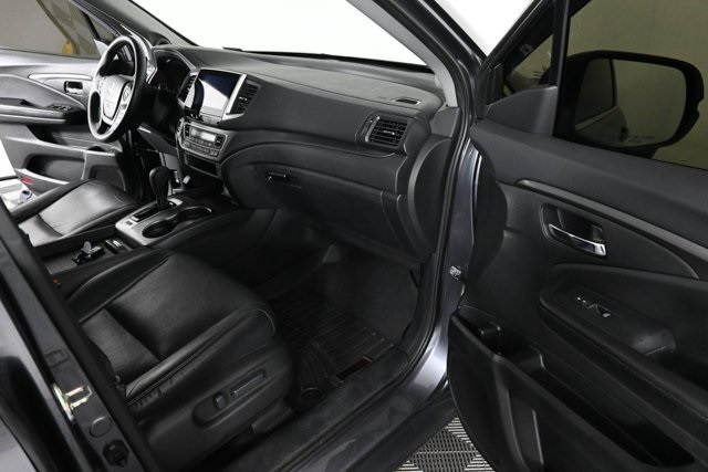 used 2017 Honda Pilot car, priced at $15,983