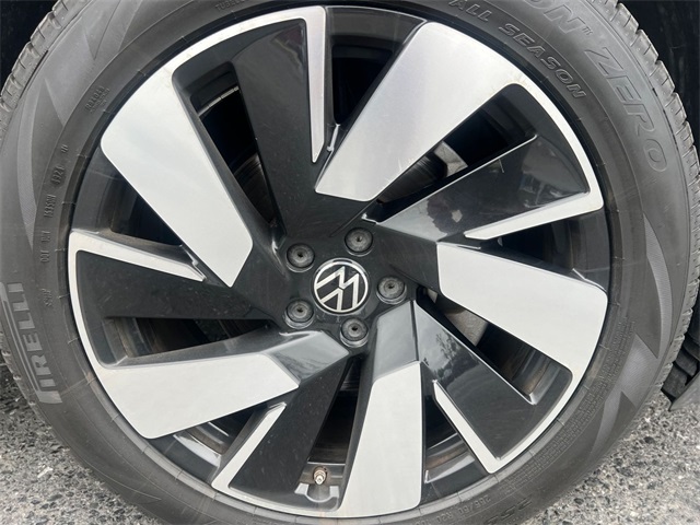 used 2024 Volkswagen Atlas Cross Sport car, priced at $29,911