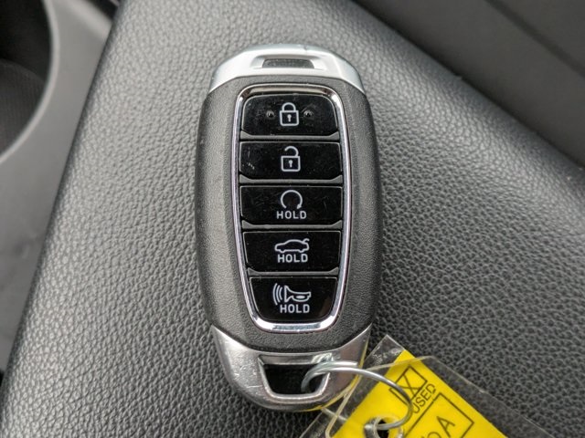 used 2022 Hyundai Elantra car, priced at $16,814
