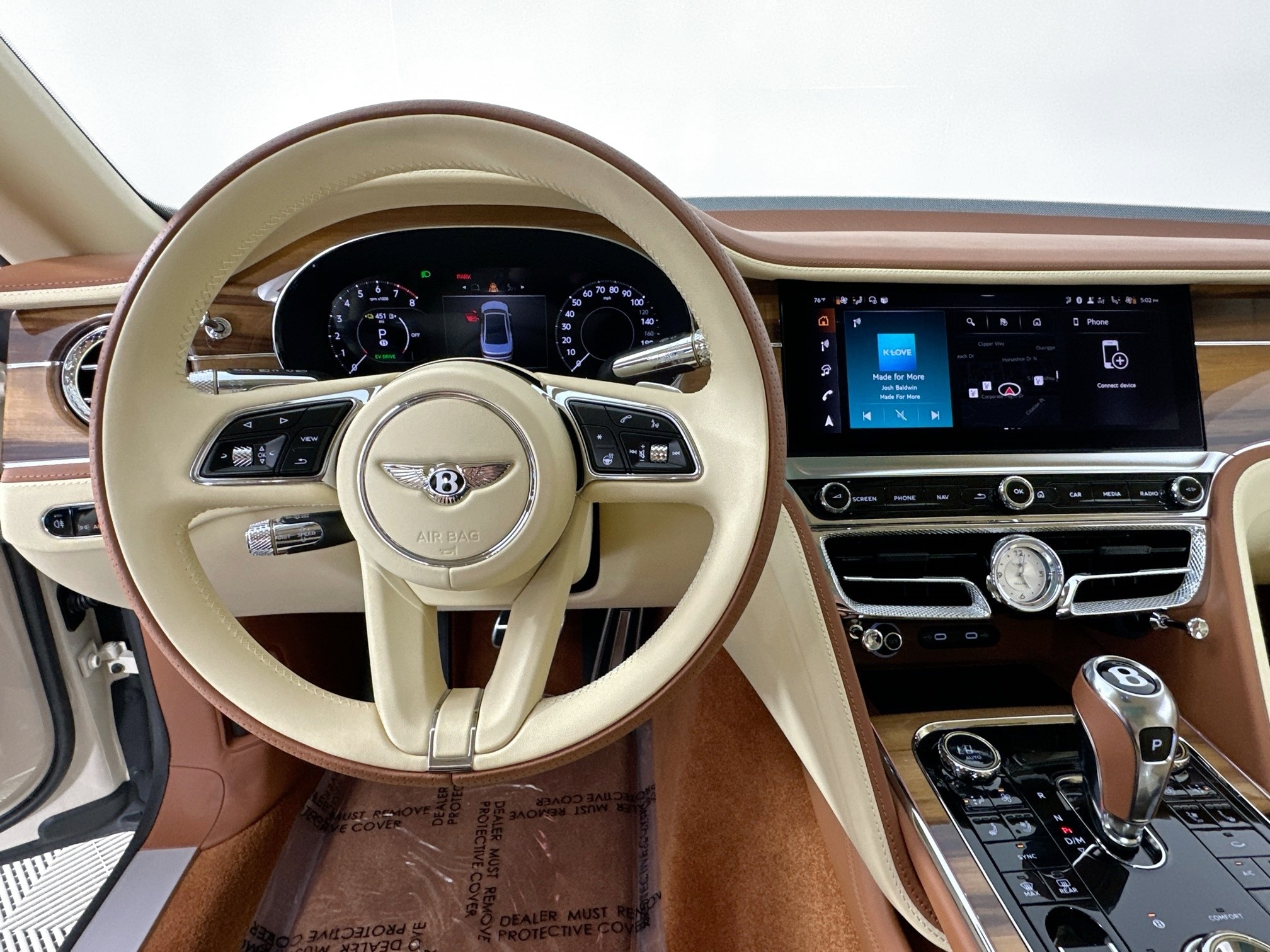 new 2025 Bentley Flying Spur car