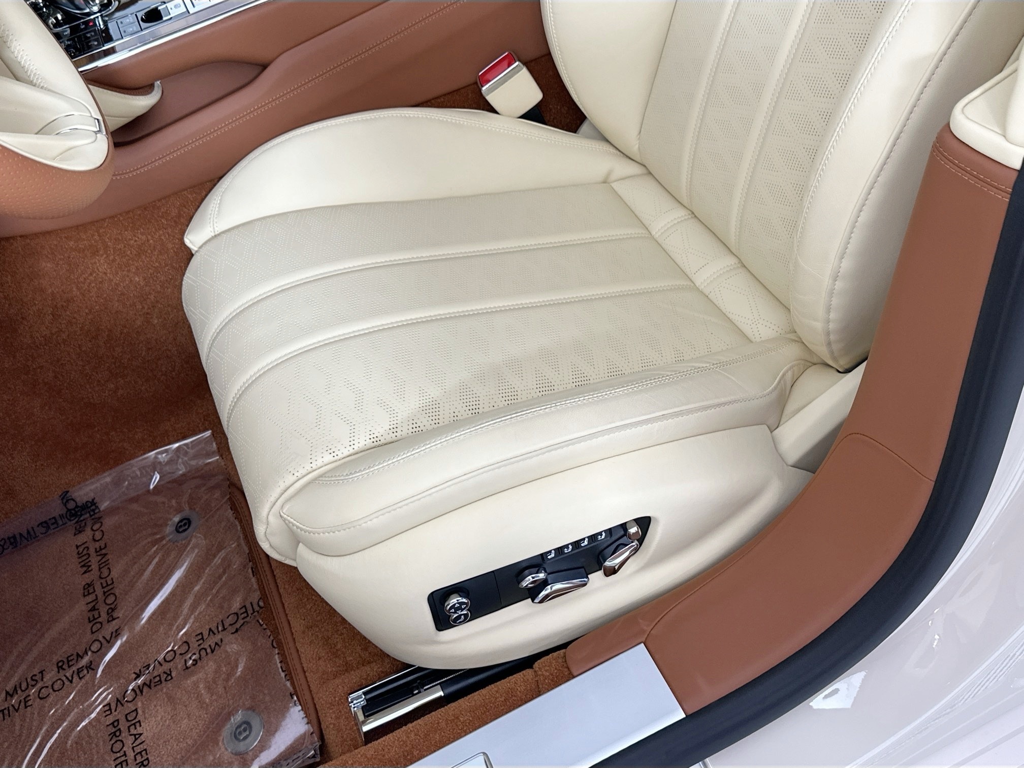 new 2025 Bentley Flying Spur car