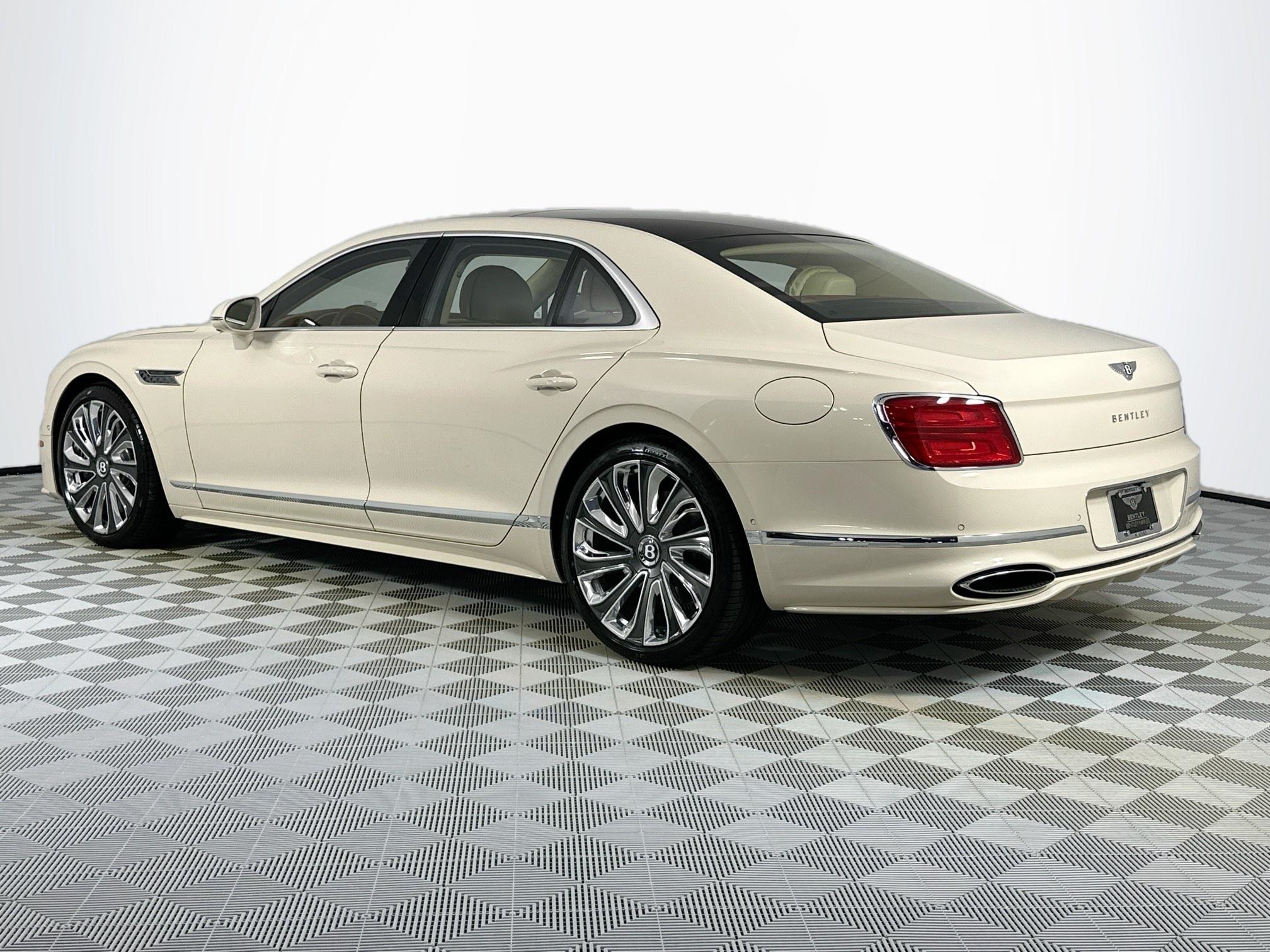 new 2025 Bentley Flying Spur car