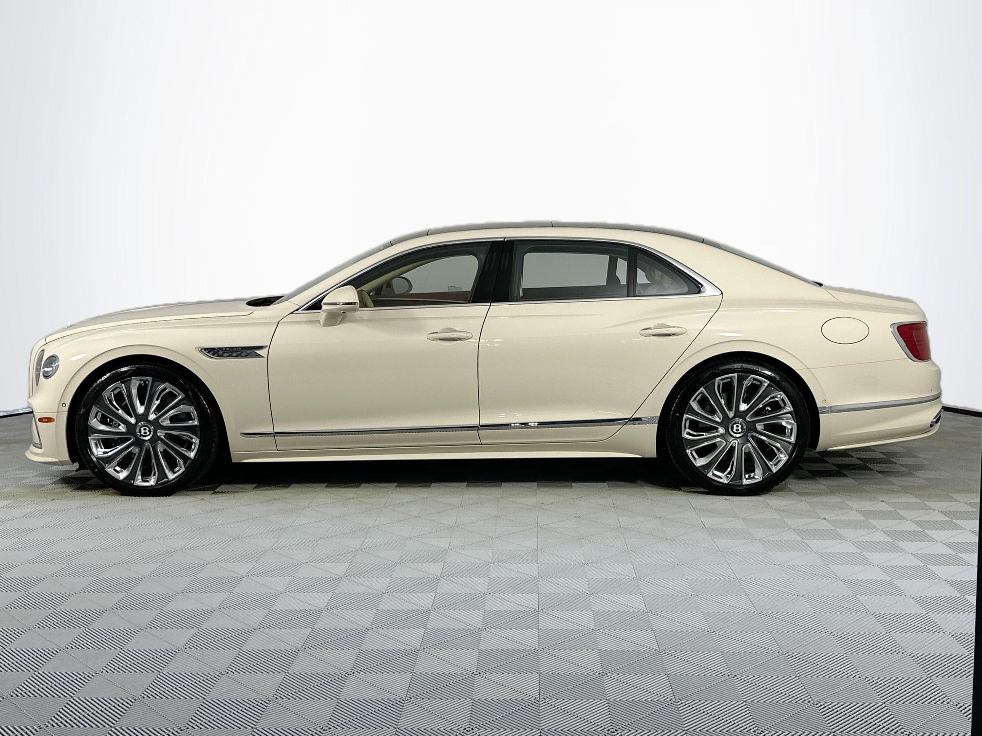 new 2025 Bentley Flying Spur car