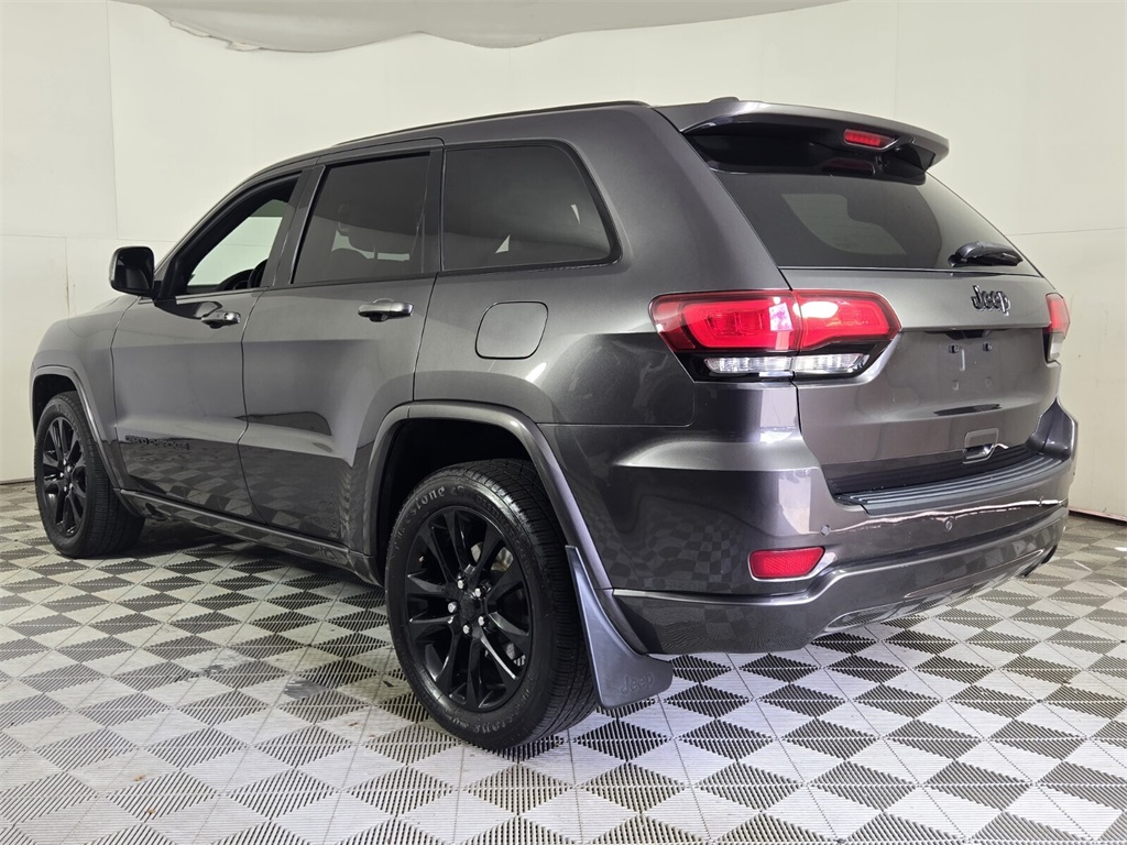 used 2020 Jeep Grand Cherokee car, priced at $14,988
