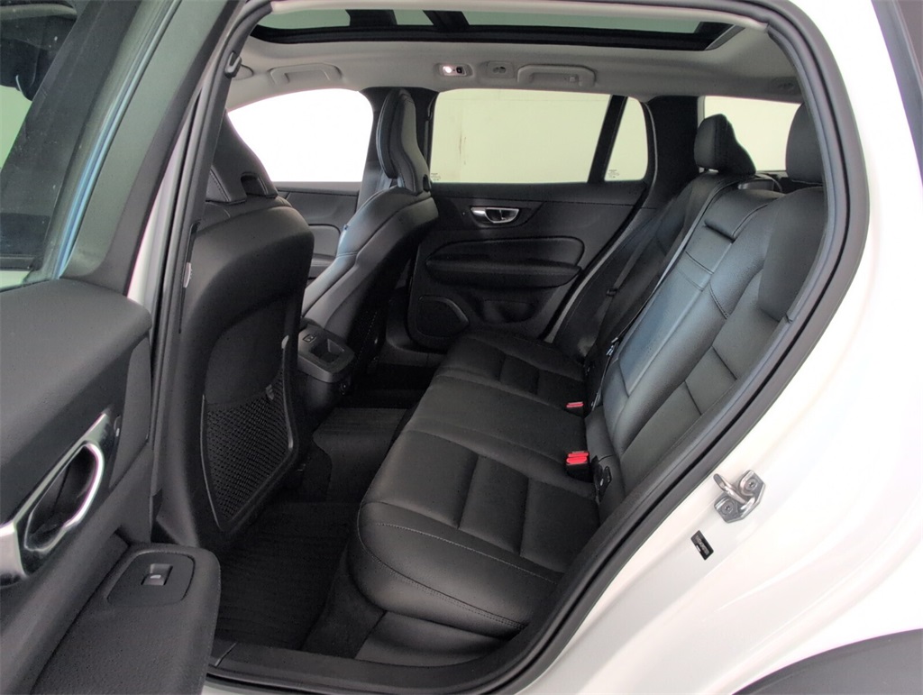 used 2021 Volvo V60 Cross Country car, priced at $29,500