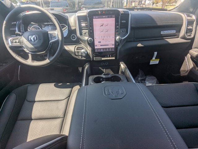 new 2025 Ram 1500 car, priced at $55,565