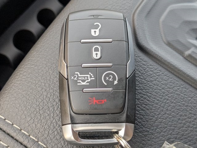 new 2025 Ram 1500 car, priced at $55,565