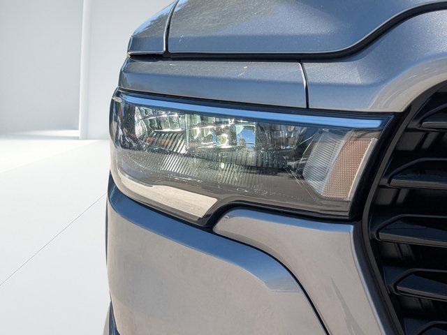 new 2025 Ram 1500 car, priced at $55,565
