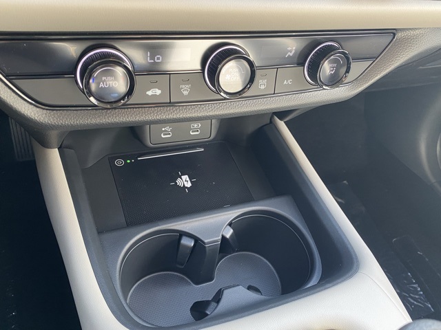 new 2026 Honda HR-V car, priced at $28,125