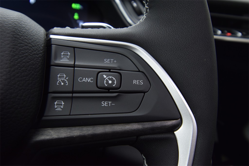 new 2025 Jeep Grand Cherokee car, priced at $55,592