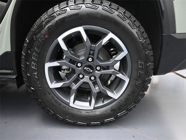 new 2026 Chevrolet Equinox car, priced at $34,444