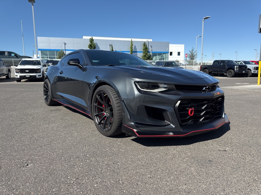 used 2018 Chevrolet Camaro car