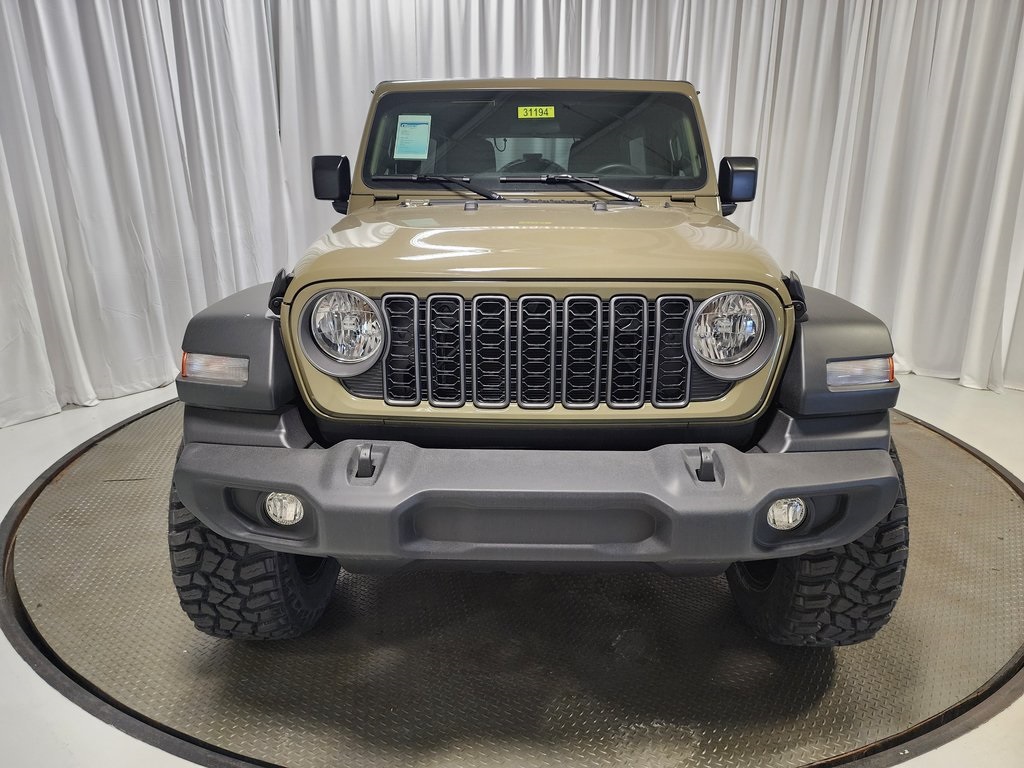 new 2025 Jeep Wrangler car, priced at $45,499