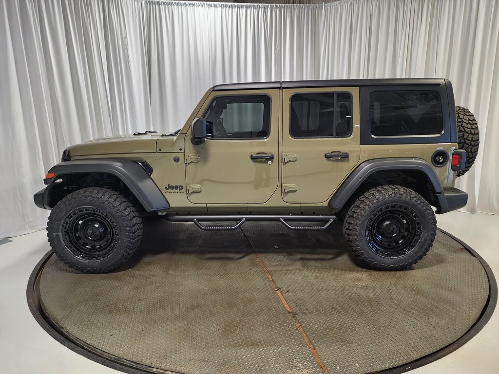 new 2025 Jeep Wrangler car, priced at $45,499