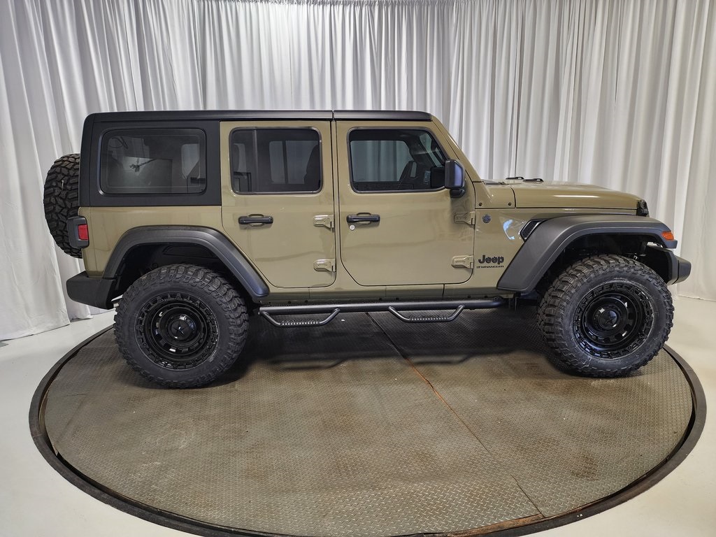 new 2025 Jeep Wrangler car, priced at $45,499