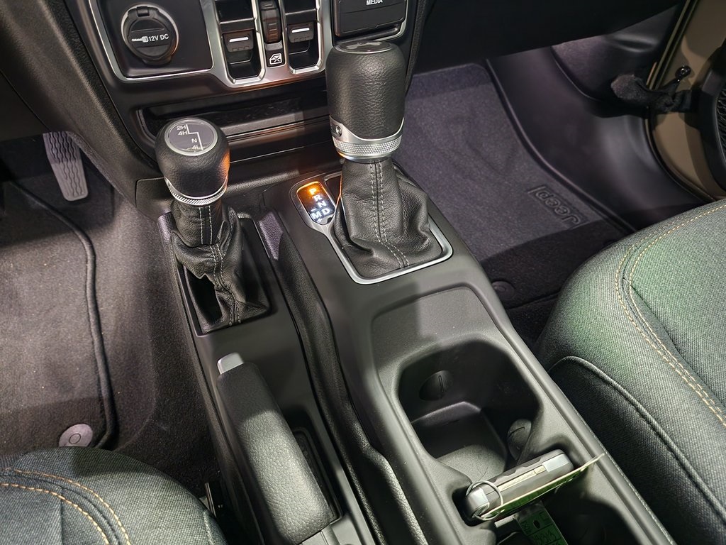 new 2025 Jeep Wrangler car, priced at $45,499