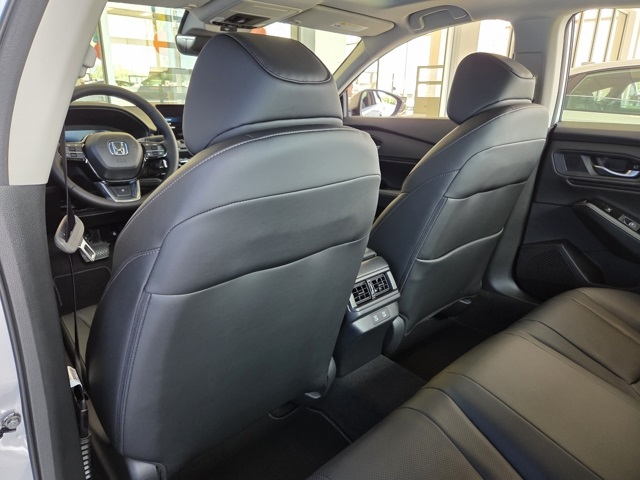 new 2025 Honda Accord Hybrid car, priced at $40,450