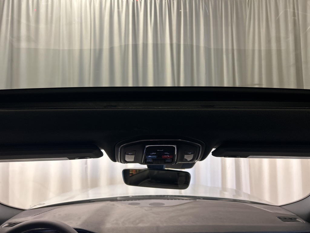 new 2025 Jeep Grand Cherokee car, priced at $47,120