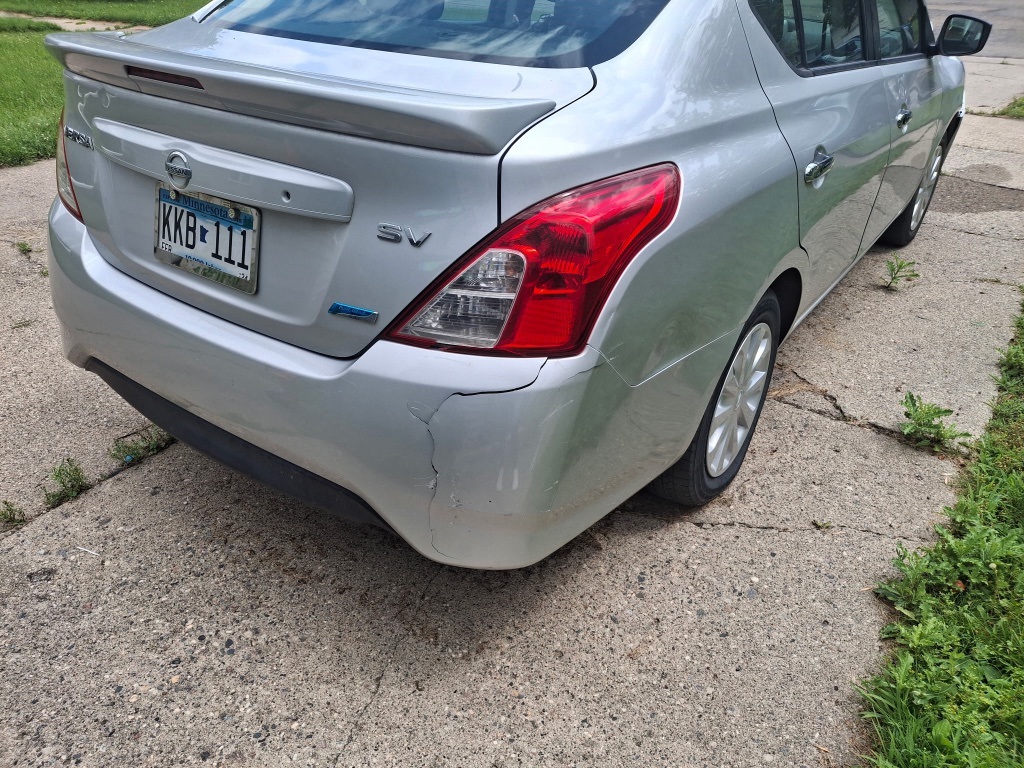 used 2015 Nissan Versa car