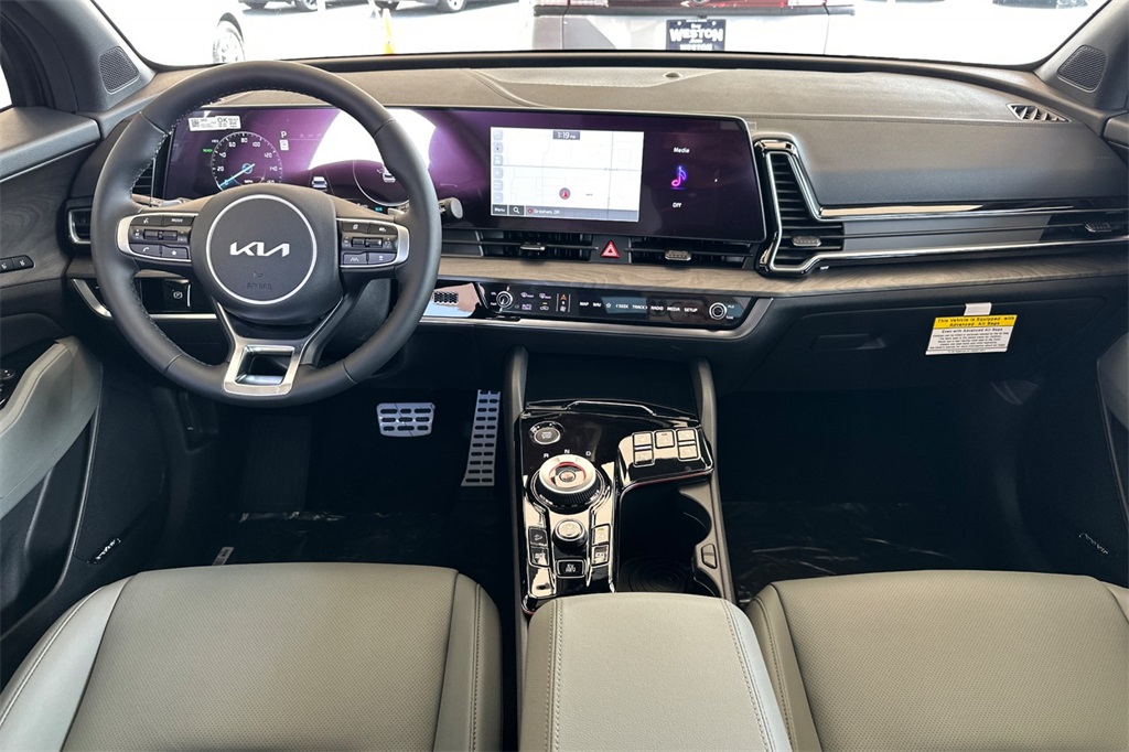 new 2025 Kia Sportage Plug-In Hybrid car, priced at $46,055