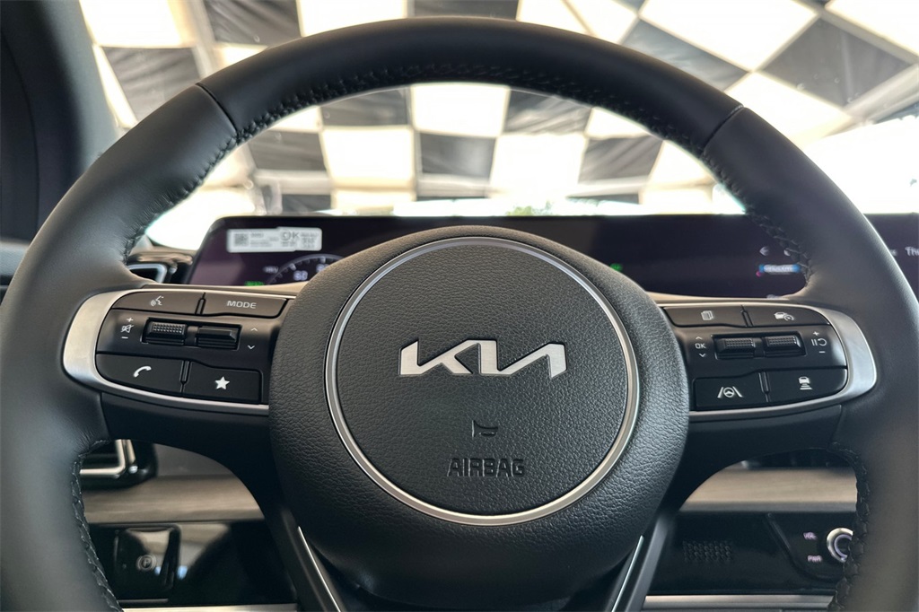 new 2025 Kia Sportage Plug-In Hybrid car, priced at $46,055