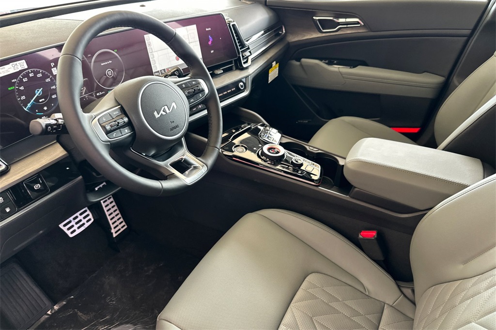 new 2025 Kia Sportage Plug-In Hybrid car, priced at $46,055