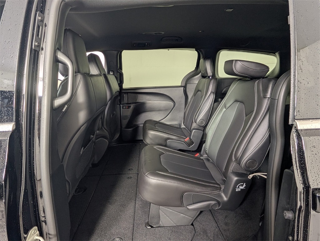new 2025 Chrysler Voyager car, priced at $39,403