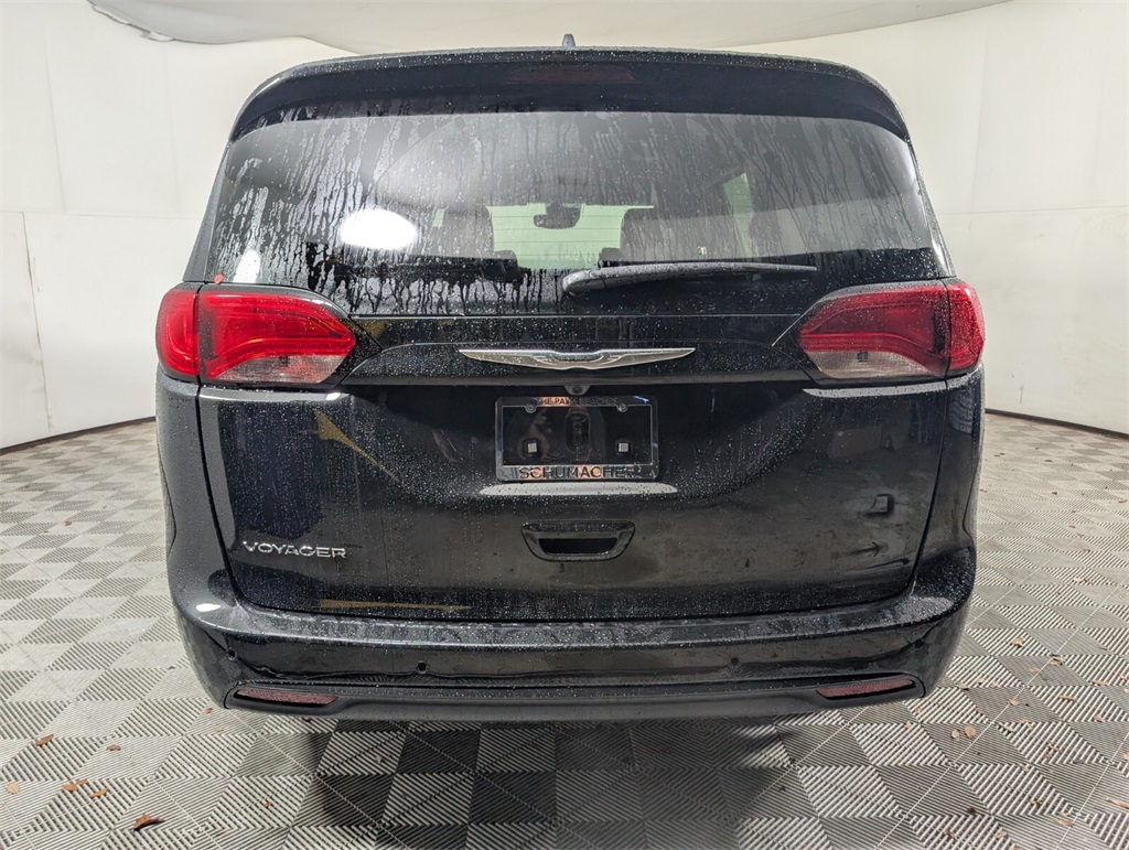 new 2025 Chrysler Voyager car, priced at $39,403