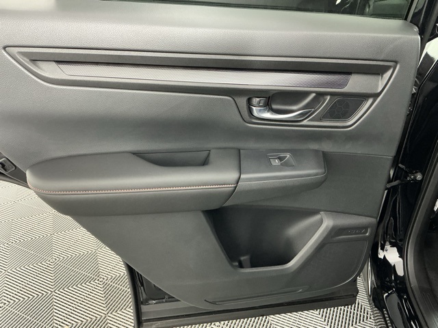 new 2026 Honda CR-V Hybrid car, priced at $40,250