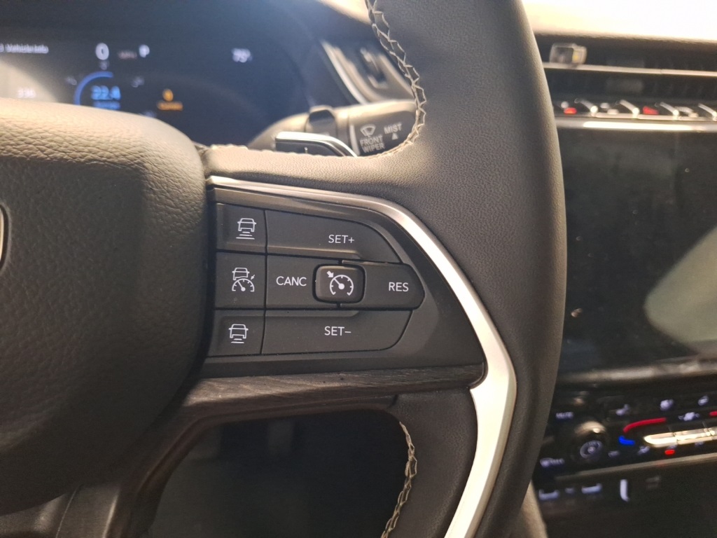 used 2024 Jeep Grand Cherokee L car, priced at $34,777