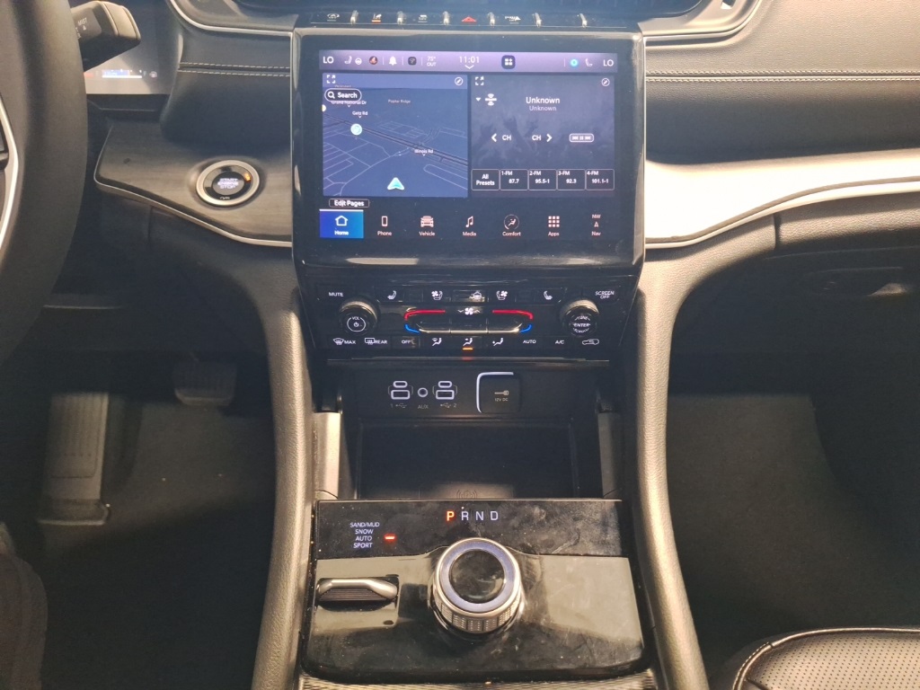 used 2024 Jeep Grand Cherokee L car, priced at $34,777